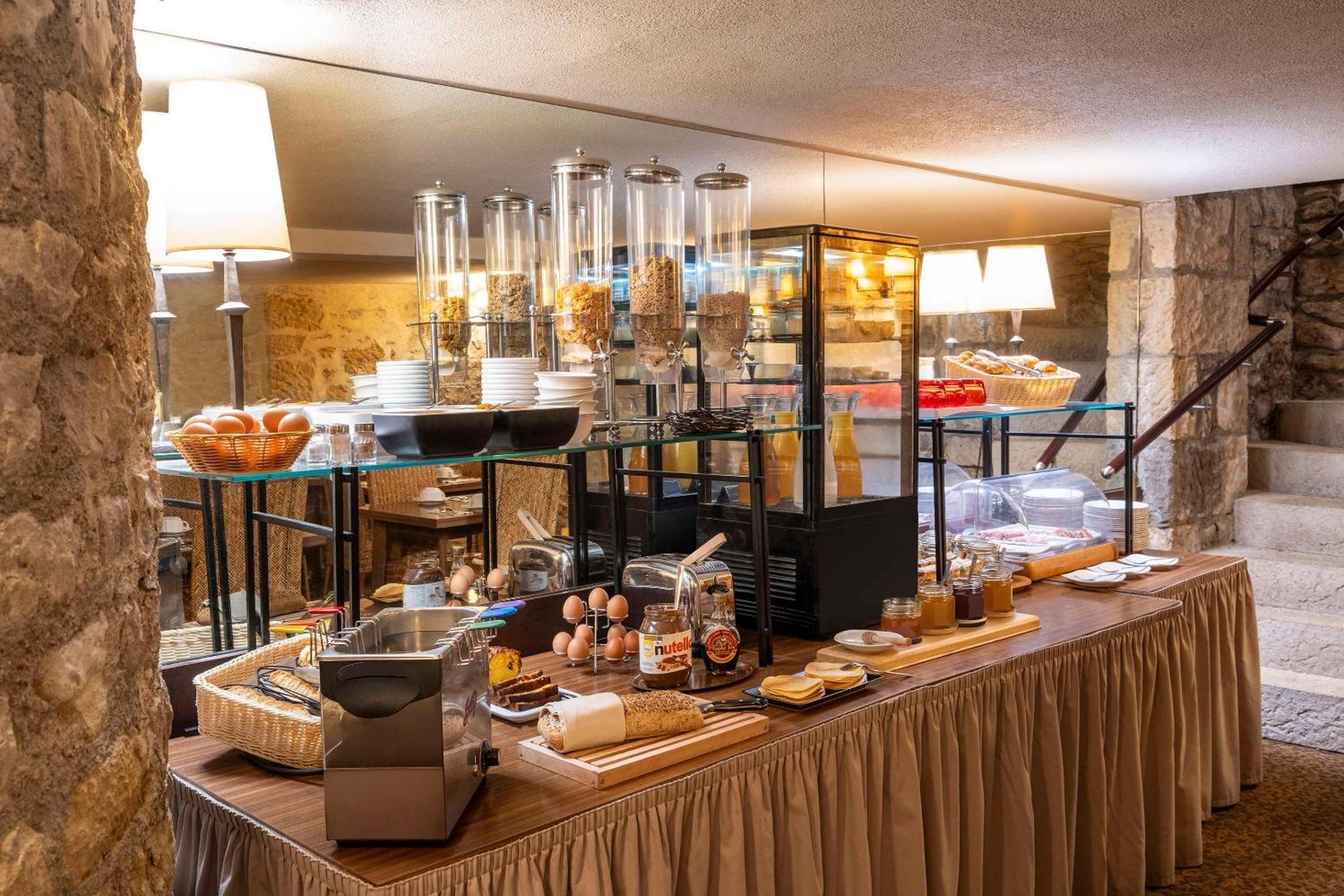 Best Western De Diane Nevers Luaran gambar